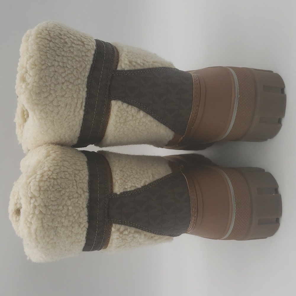 189- MICHAEL Michael Kors Ozzie Ankle Boots Size 7 M NWT - Picture 7 of 13